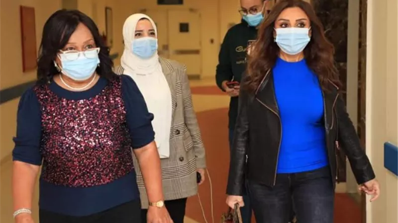 انغام : لن أخفي انبهاري بمستشفى الناس للاطفال