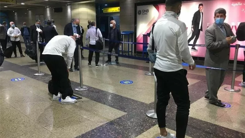 مولودية الجزائر يصل القاهرة لمواجهة الزمالك