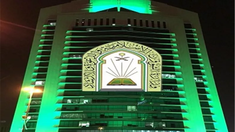 السعودية: 83 ألف إمام مسجد يذكرون المصلين بضرورة اتخاذ الإجراءات الوقائية من كورونا