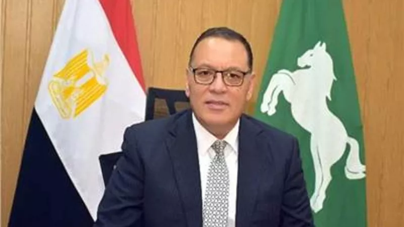 محافظ الشرقية يستجيب لشكوي الأهالي عبر 