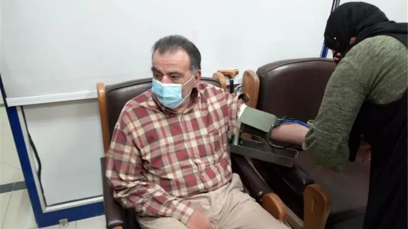 تطعيم ٤٨ من الكوادر الطبية بجامعة الزقازيق بلقاح كورونا