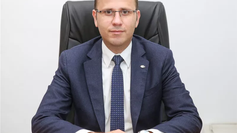 تكليف حاتم الصولي رئيسًا لقطاع الجودة بالهيئة القومية للبريد