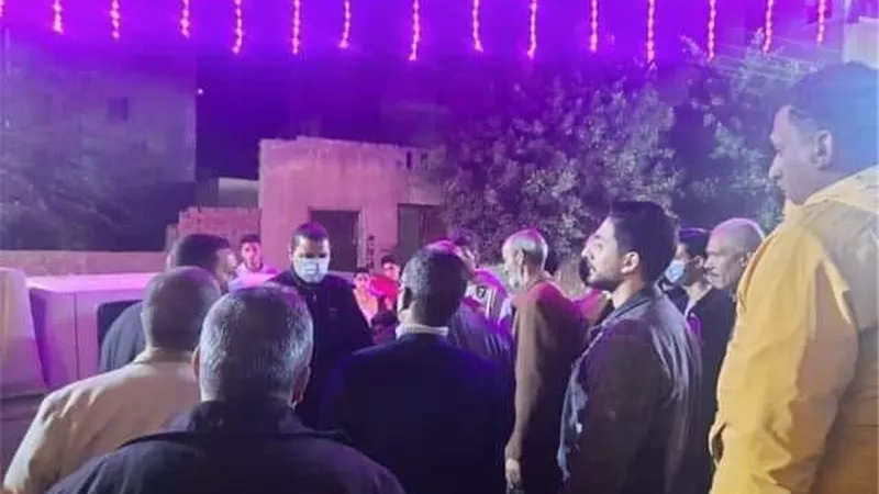 فض فرح ورفع الإشغالات من الشوارع الرئيسية بمدينة الزقازيق