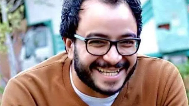 الفنان حسام داغر يكشف عن أول هدية اشتراها في عيد الحب