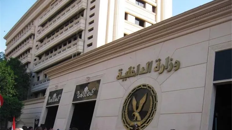 مصدر أمنى ينفى ماتم تداوله عن تعدى 3مواطنين على عامل وقتل نجل عمته بالبدرشين