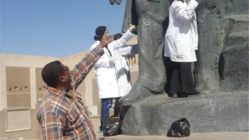 بدء حملة تنظيف وصيانة التماثيل بالميادين العامة بجميع المحافظات