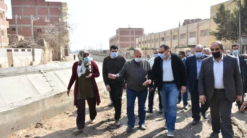 تبطين ترعة النعامنة بمركز مشتول السوق بتكلفة 35 مليون جنيه