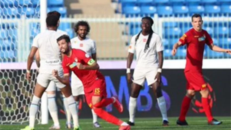 ضمك يلحق بالهلال الهزيمة الثالثة بالدورى السعودى