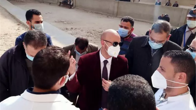 مسعود يتفقد منافذ تقديم الخدمة الطبية بالحسينية التي سيتم تطويرها ضمن مبادرة حياة كريمة