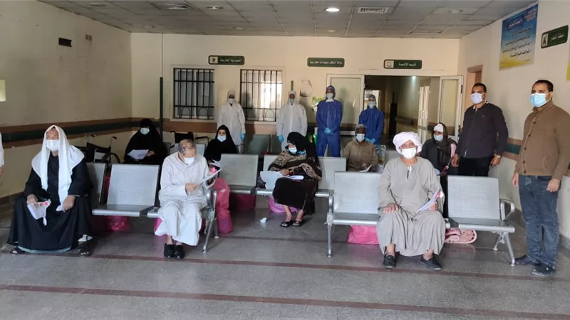 خروج ٩ حالات من مصابى كورونا بمستشفى قفط التعليمى