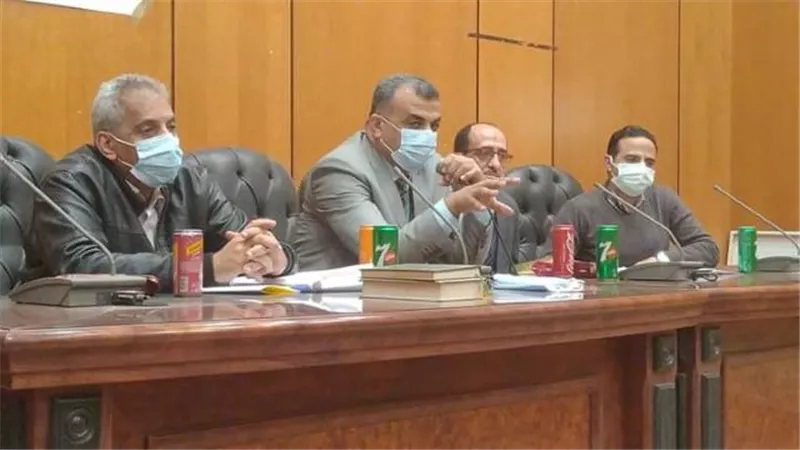 وكيل التعليم بسوهاج يتابع أعمال لجنة اختيار رؤساء لجان الثانوية العامة.. بالصور