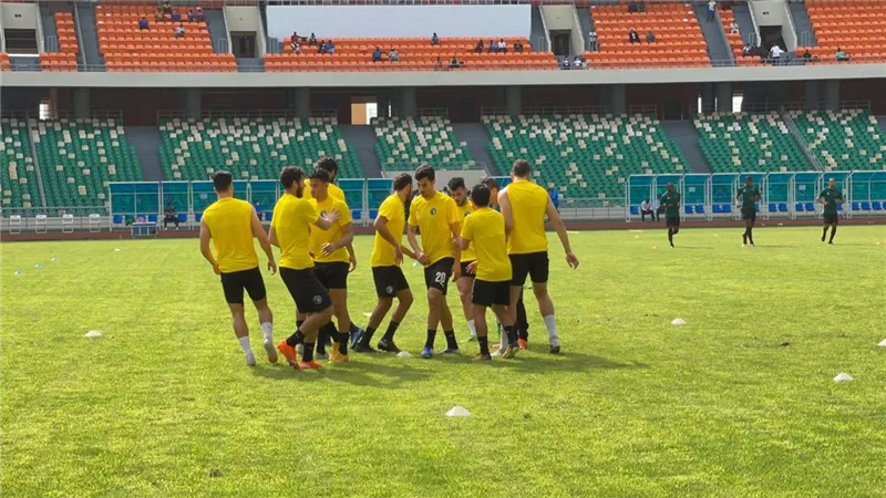 بعد العودة من كوت ديفوار.. أروابارينا يمنح لاعبى بيراميدز راحة 48 ساعة