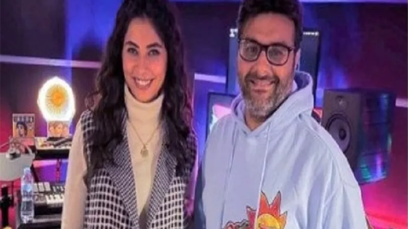 هنكسر الدنيا.. روبى توجه رسالة للمنتج وليد منصور بسبب 