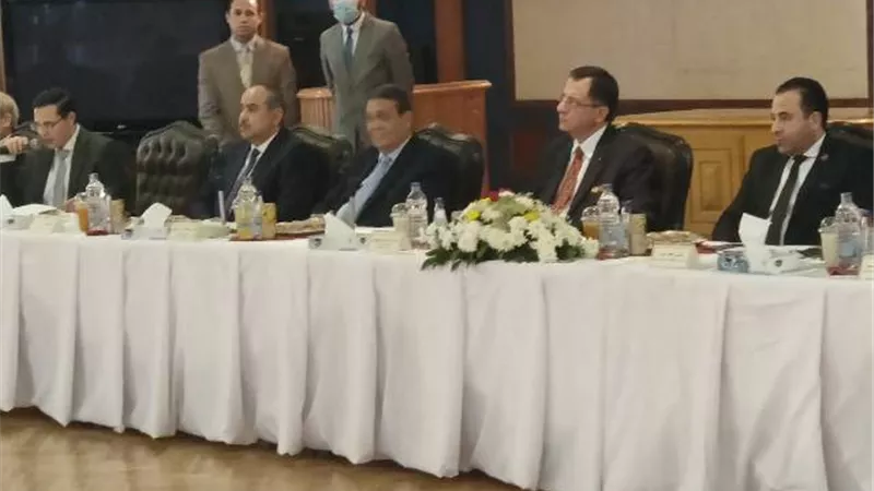 عابدين: جميع المشاكل فى العاصمة تطرح وتحل فى وقتها.. ولا يوجد تعقيدات او روتين