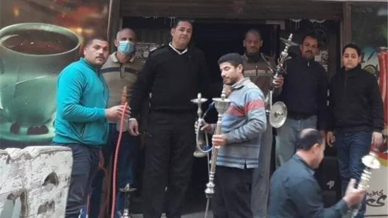 مصادرة ١١ شيشة في حملات تفتيشية بالزقازيق وديرب نجم