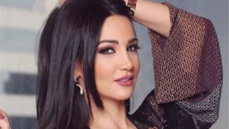 شقيقة ديانا حداد تطمئن الجمهور على حالتها الصحية