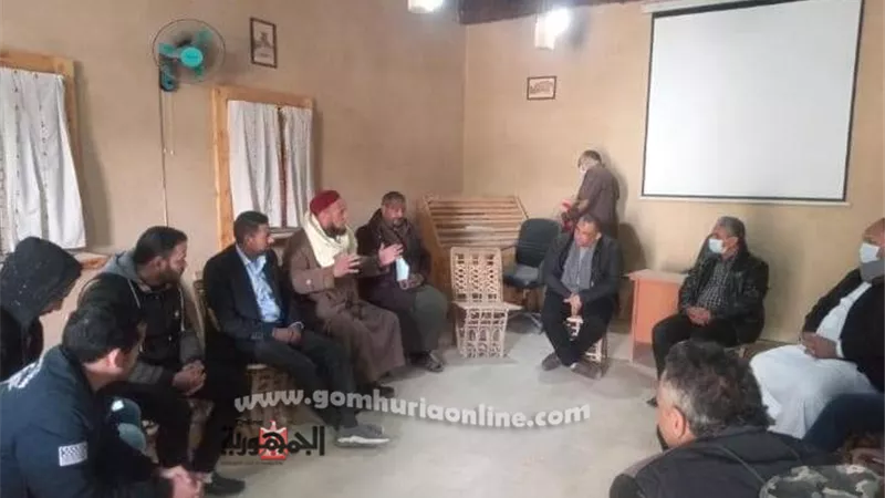رئيس مدينة سيوة يبحث مع مدير مكتبة مصر العامة بمطروح فتح فرع للمكتبة