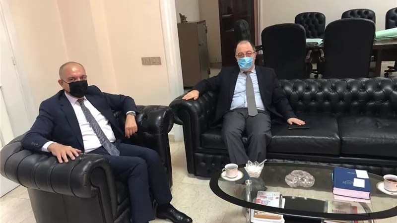 سفير الأردن اكد على تعزيز التعاون ومواجهة التحديات بين الأردن ولبنان وتونس