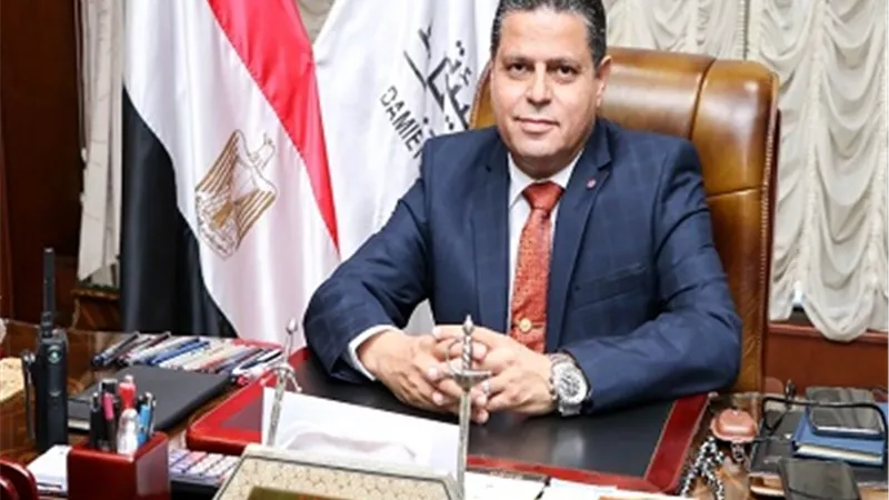 تصدير ٣٧ حاوية خضروات وفواكه من ميناء دمياط إلى الصين وأوروبا وروسيا وأمريكا