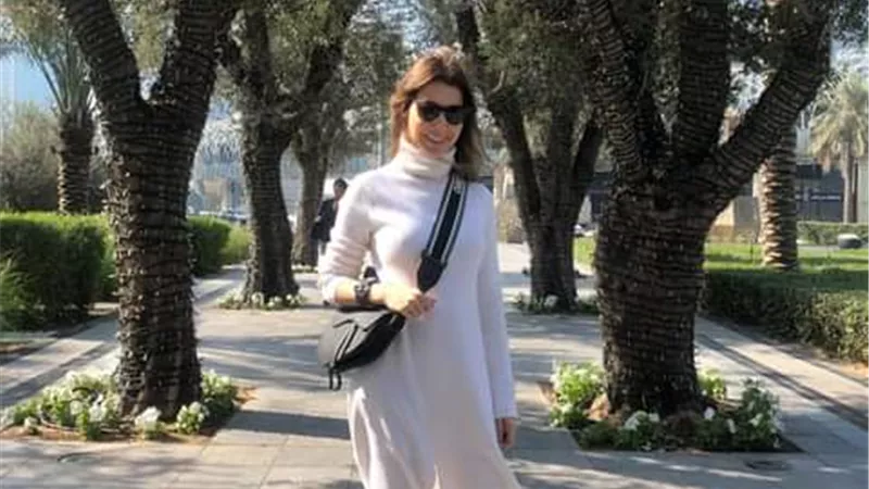 نانسى عجرم فى دبى لتسجيل أغنية خليجية