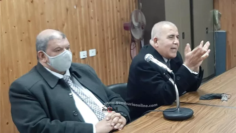 تعليم دمياط تجتمع استعداداً لامتحانات الفصل الدارسي الأول واستقبال الطلاب لبداية النصف الثاني