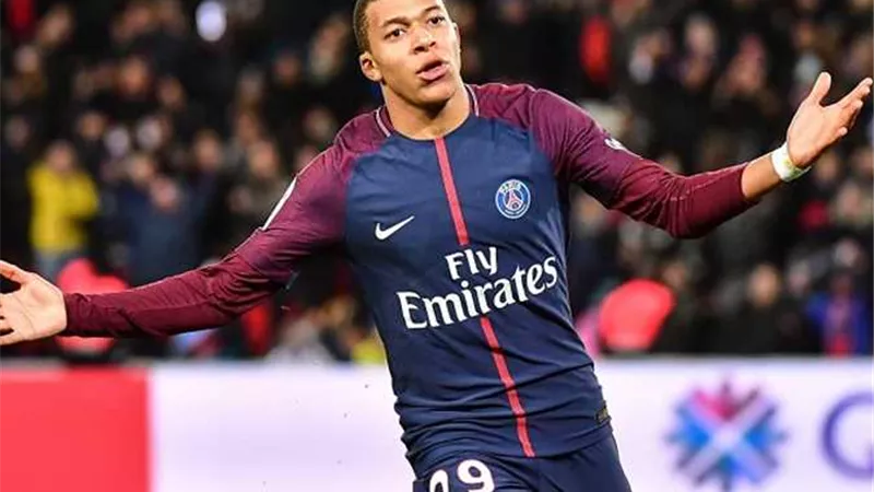 سان جيرمان يوافق على رحيل مبابى بـ 200 مليون يورو