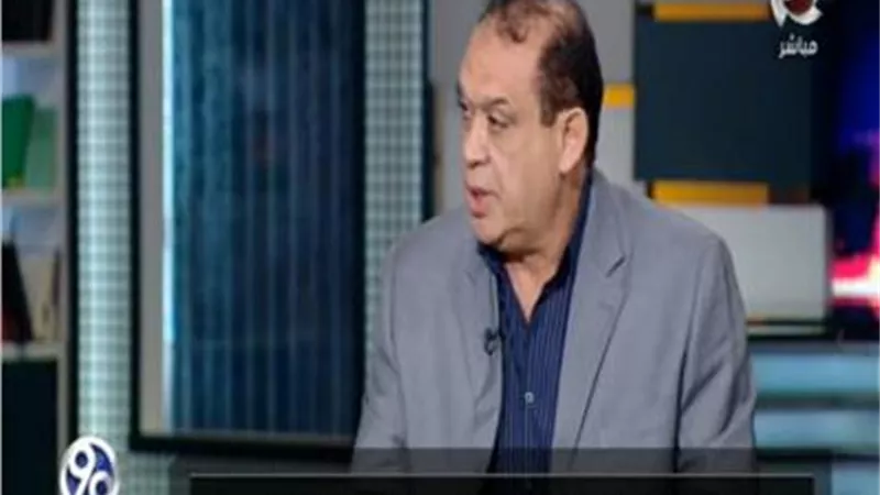 خبير مروري يوضح الهدف من قانون تنظيم انتظار المركبات