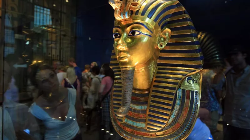 للمرة الثالثة علي التوالي.. جريدة التليجراف البريطانية تنشر تقريرًا عن السياحة في مصر