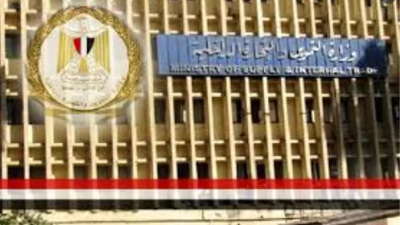 التموين : توريد ١٣٦ الف طن بنجر منذ بداية الحصاد .. والمستهدف ١٢ مليونا