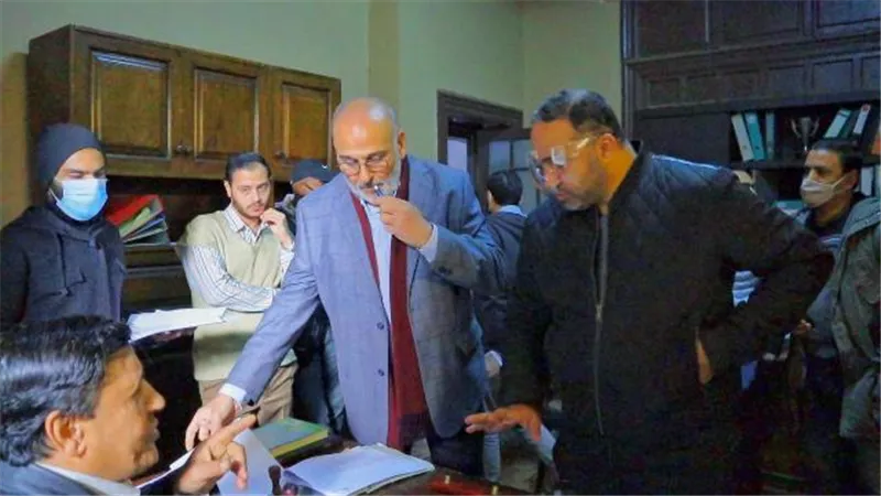 المخرج رؤوف عبد العزيز يواصل تصوير 