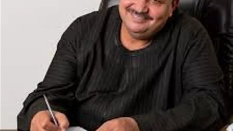 النائب عاطف كعربان يطالب بمحاسبة الإعلامي تامر امين لإهانته الصعيد
