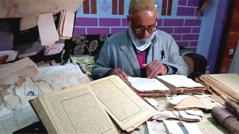 تحوى 200 كتاب ووثيقة أثرية.. وقائع وحكايات تاريخية تكشف عنها مخطوطات 