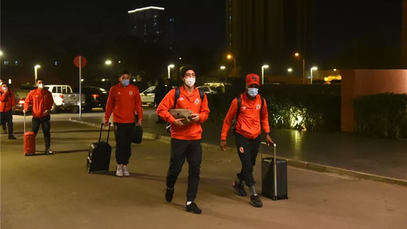 وصول بعثة الأهلي الى تنزانيا استعدادًا لمواجهة سيمبا بدورى الأبطال