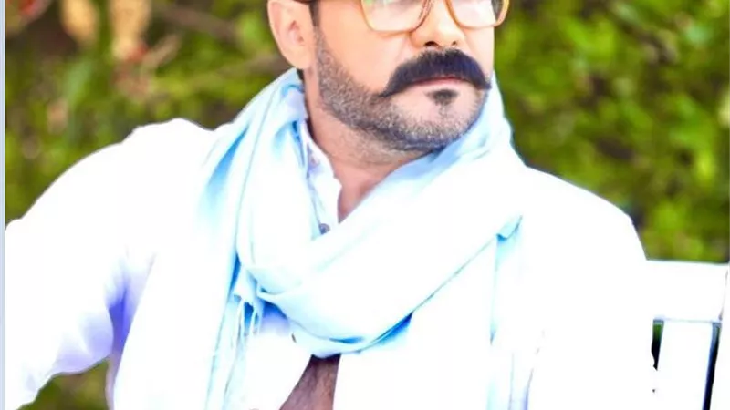 شاهد .. محمد رجب يشعل إنستجرام بأحدث إطلالاته