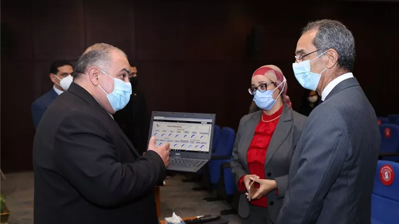 طلعت: تمكين الشباب بالعمل الحر عبر الانترنت للالتحاق بالسوق العالمى