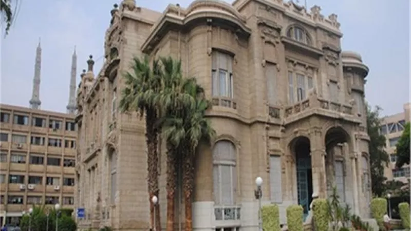 جامعة عين شمس تحصد جائزة التميز في برنامج هواوي التدريبي 