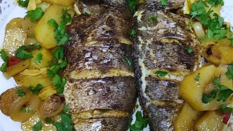 سمك دنيس مشوي و مدخّن مع أرز فخم بالفيديو لابو جوليا