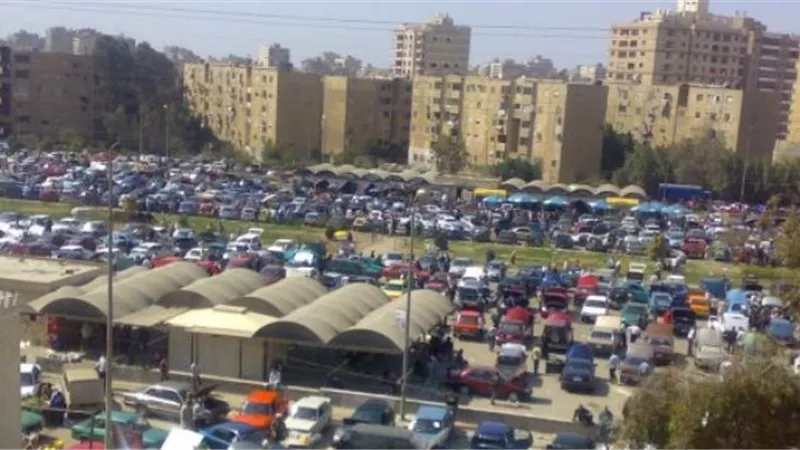 أحمد موسى: نقل سوق السيارات من الحي العاشر إلى أول طريق السخنة.. فيديو