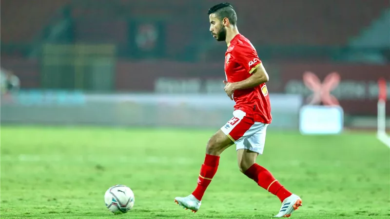 طبيب الاهلى يكشف موعد انتظام ناصر ماهر في التدريبات الجماعية