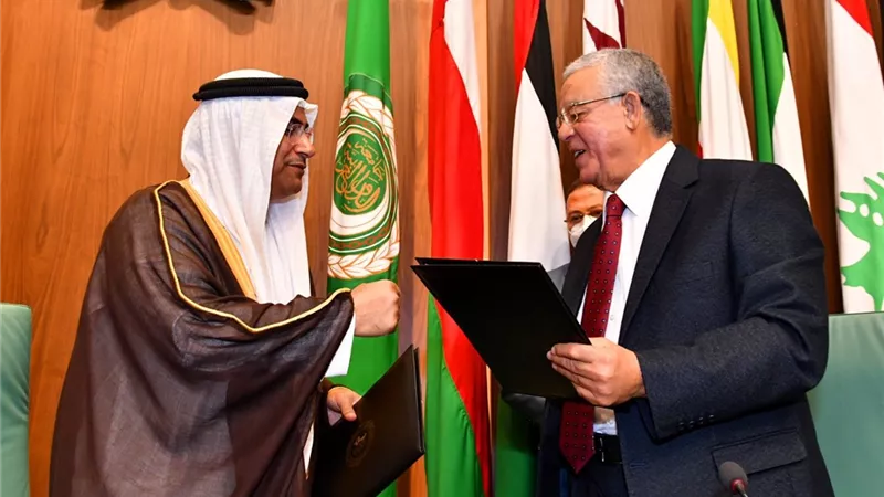 جبالي والعسومي يوقعان برتوكولاً للتعاون بين النواب المصري والبرلمان العربي.. صور