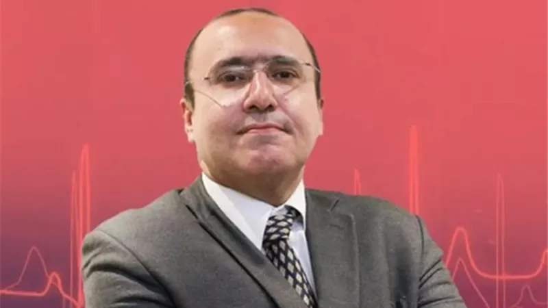 وليد الدالى: الجوارب الضاغطة أول مراحل علاج دوالى الساقين