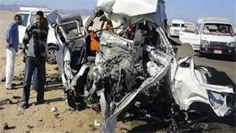 مصرع وإصابة ٤ أشخاص فى تصادم سيارتين بوادي النطرون