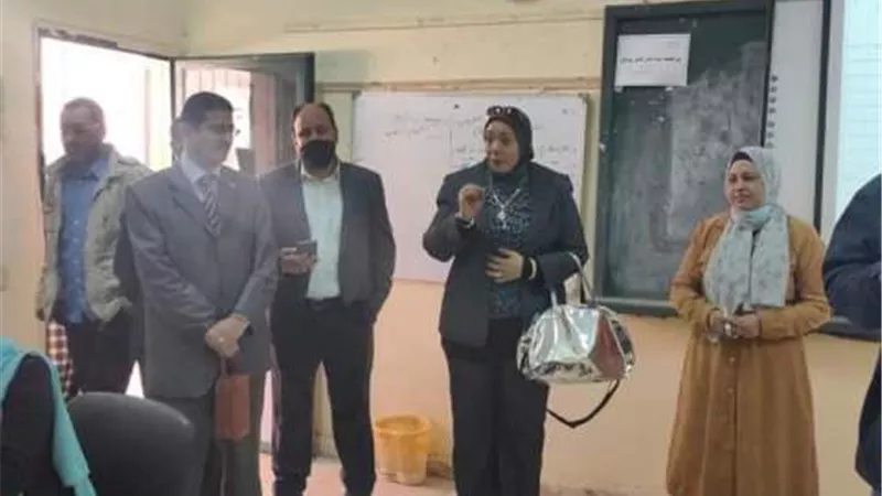 إدارة دشنا التعليميه تبتكر تطبيق الكتروني لتحرير المرتبات