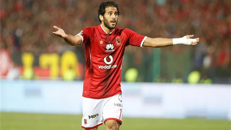 3 عروض لرحيل مروان محسن عن الأهلي
