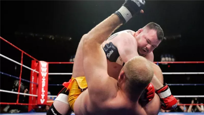 محاكمة المقاتل الأمريكي في UFC بإستغلال الأطفال إباحيا