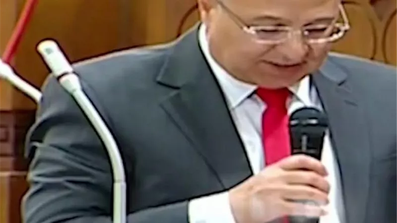 عيش : توجيهات الرئيس السيسي وقرارات البنك المركزي الجديدة بدعم الشركات والمنشآت الصغيرة توفر فرص العمل