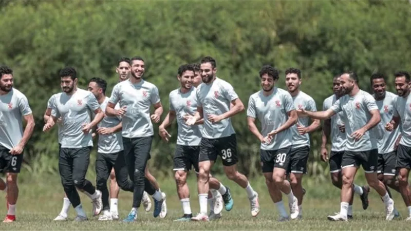 إصلاحات الملعب تؤجل تدريب الأهلي ساعة