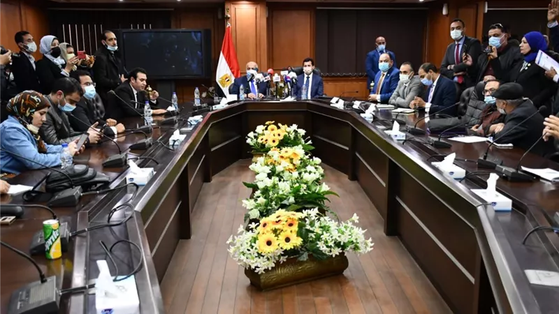 وزير الرياضة يعلن تفاصيل استضافة مصر لبطولة كأس العالم للرماية