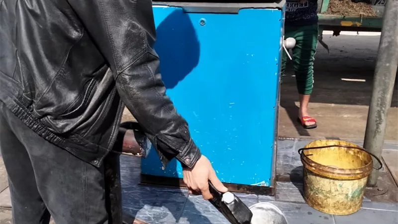 ضبط 5 محطات وقود مخالفة بمركز ومدينة بدر