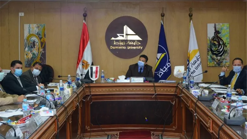 مجلس جامعة دمياط :تعيين ٧ مدرسين بالكليات ومنح ٧ درجة الدكتوراة و ٢٦ الماجستير